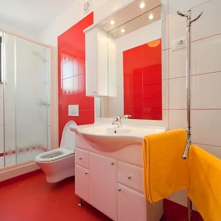 Studio 16246a